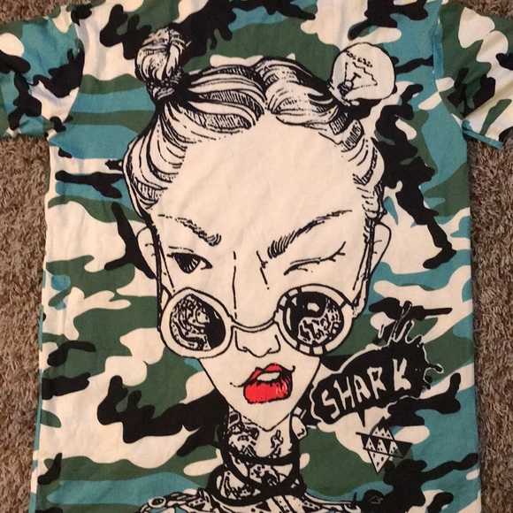 Paper Racine t-shirt - Picture 6 of 7